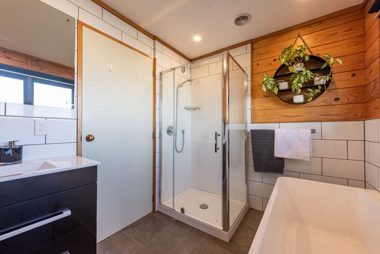 82 Beacon Hill Road Strathmore Park_10