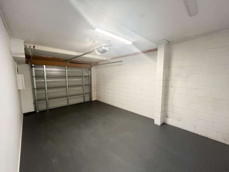 32c Charles Street Westshore_1