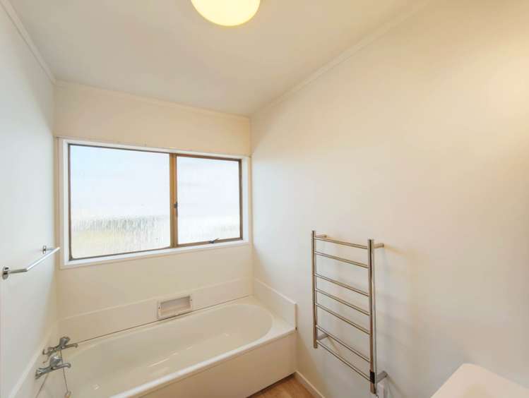 28 Glencoe Road Browns Bay_11