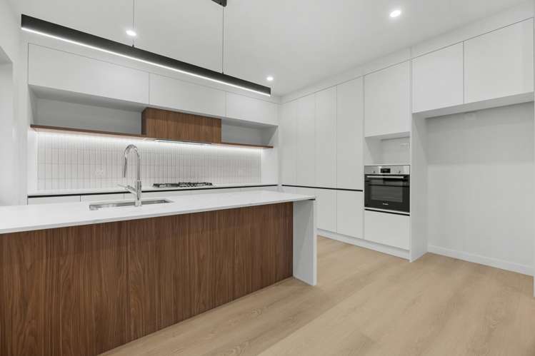 6 Furlough Road Opaheke_9