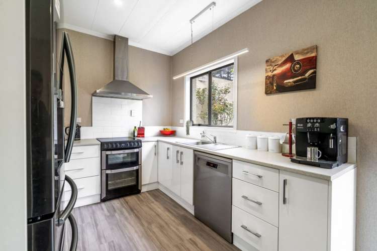 15 King Road Makarewa_4