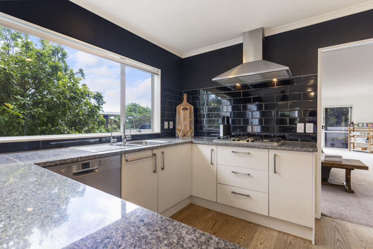 14 Gibbia Way Beachlands_9