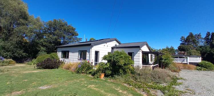 33 Clifden Highway_0