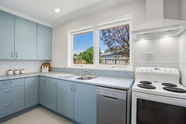 41 Toru Road Paraparaumu Beach_10