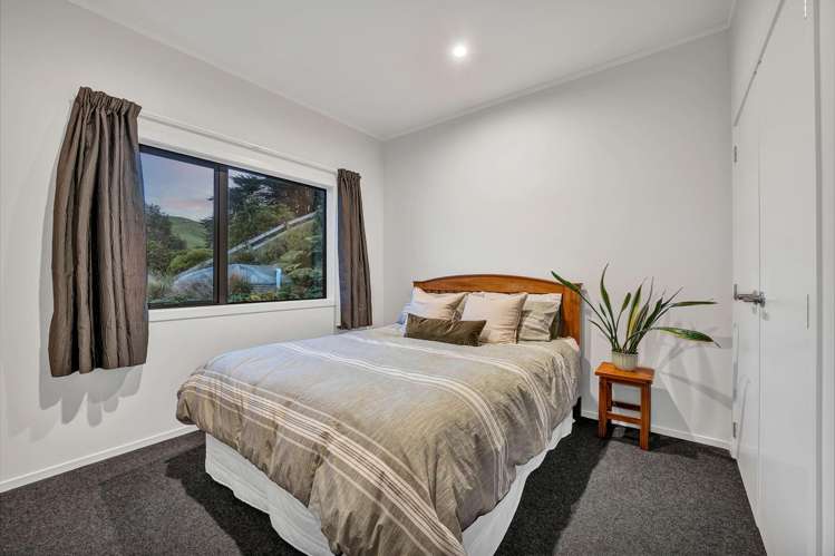 165 Sealy Road Omata_15