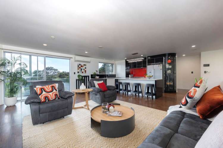 19 Mccahon Place Titirangi_6