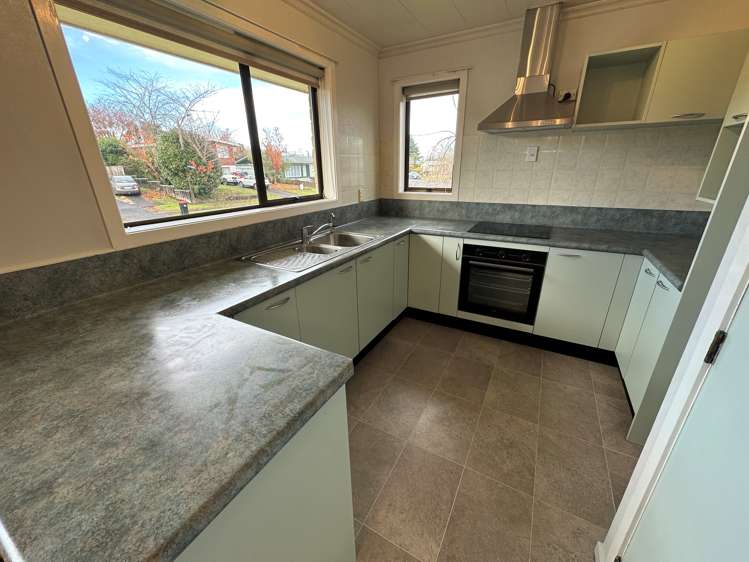 14 Edinburgh Street Tokoroa_7