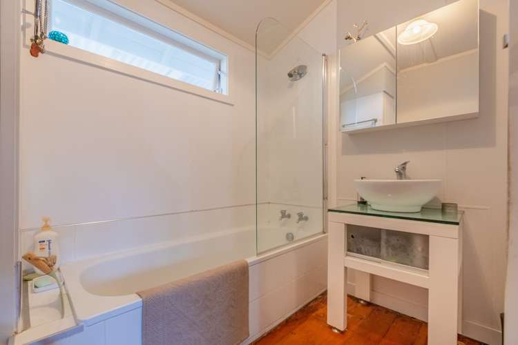 144 Charles Street Westshore_7