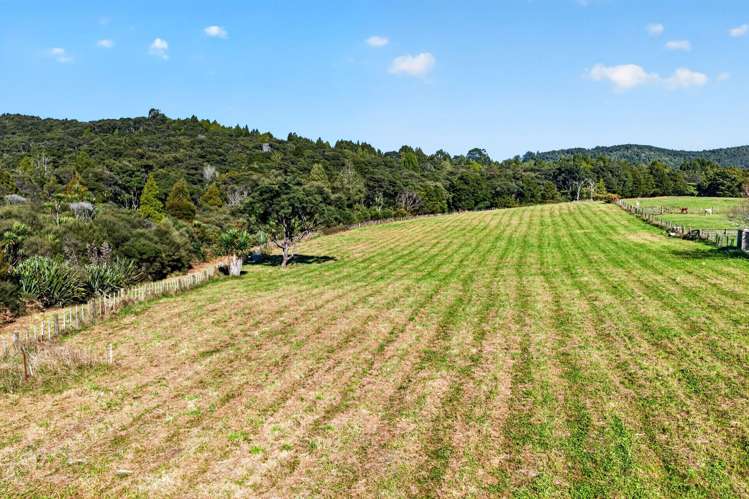 106 Te Henga Road Waitakere_5