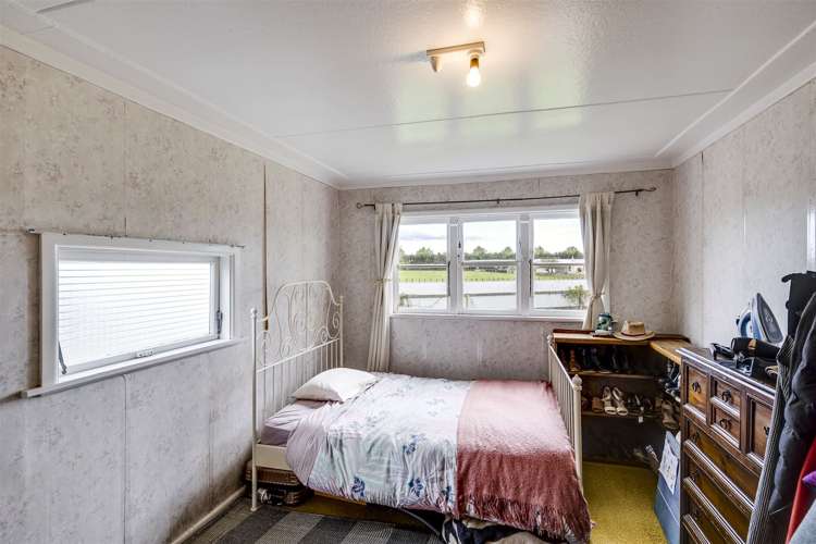 155 School Road Clive_15