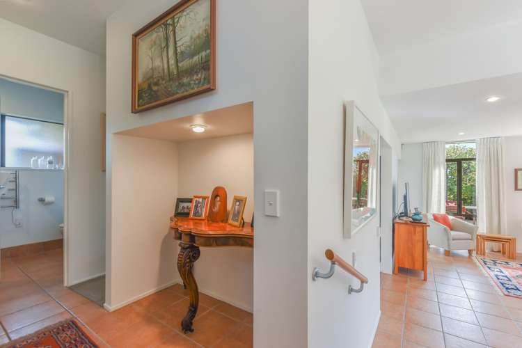 182a The Ridgeway Stoke_12