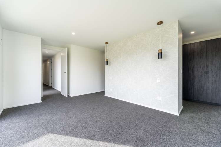 61 Meadowstone Street Gleniti_12