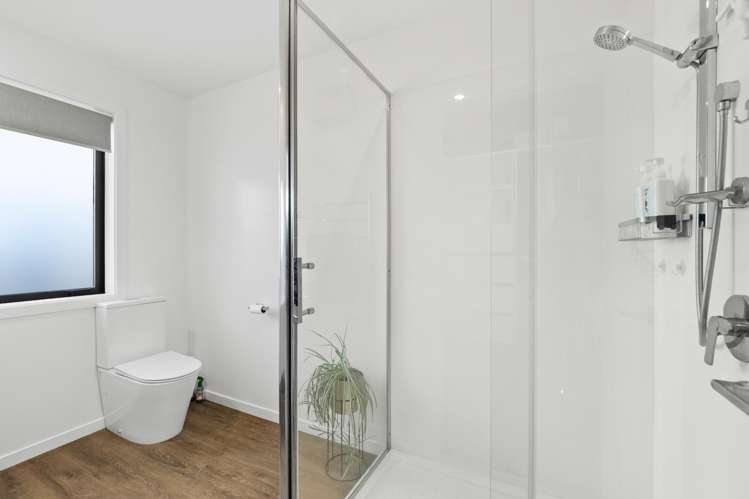 23 Redhaven Rise Netherby_15