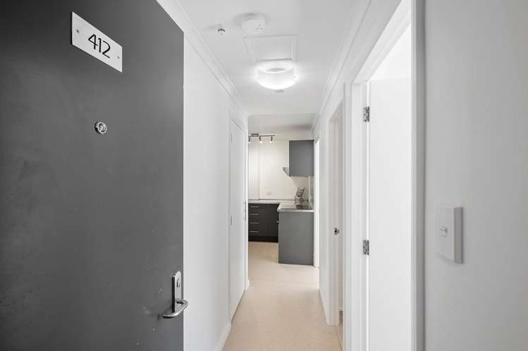 411 and 412/15 Holland Street Te Aro_6