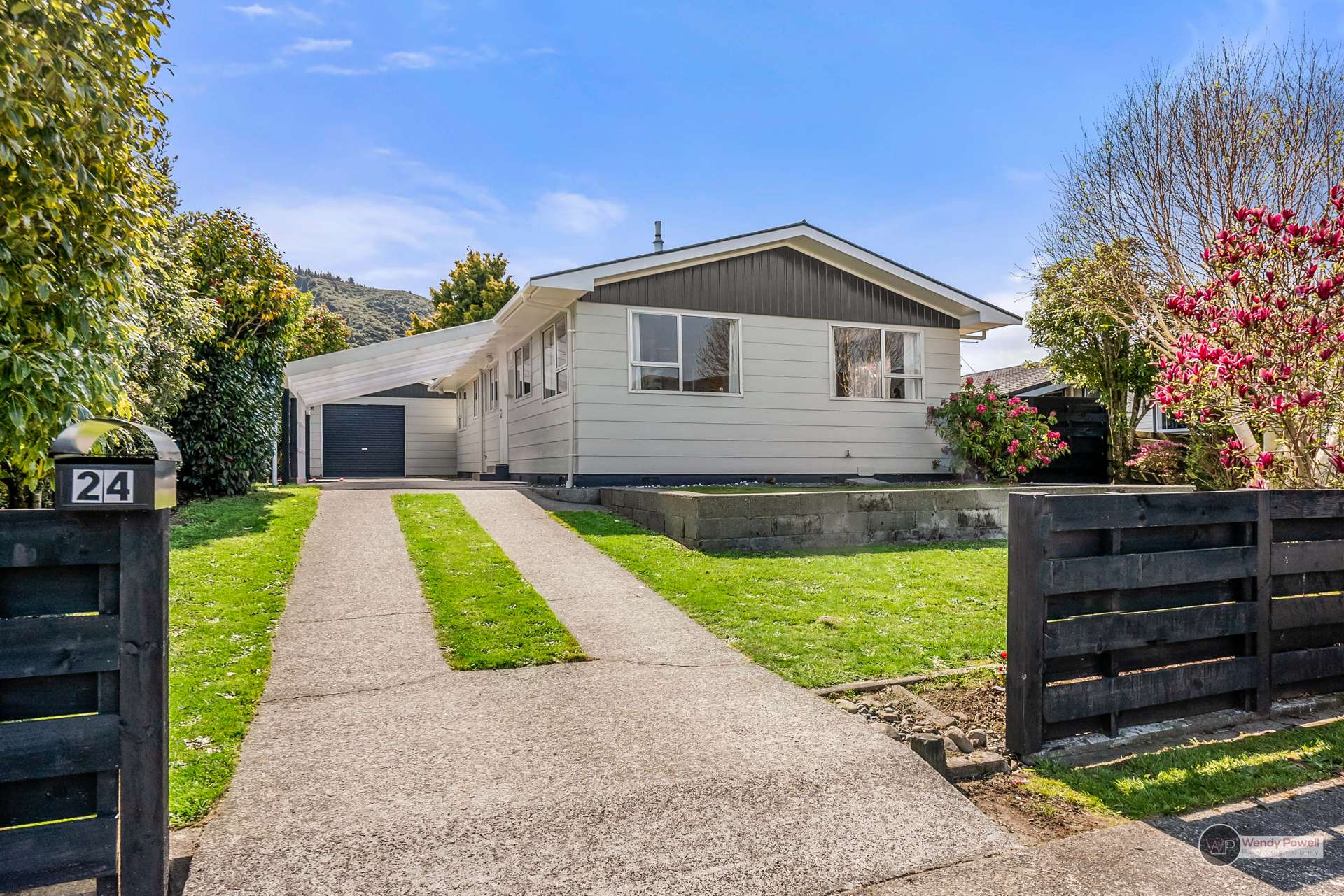 24 Omaha Grove Totara Park_0