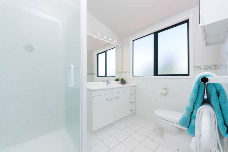 3 Crannog Fen Wattle Downs_18