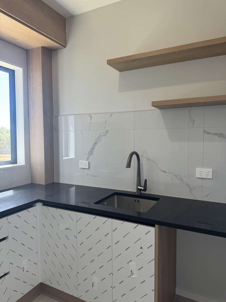 30 Castlebane Drive Flat Bush_5