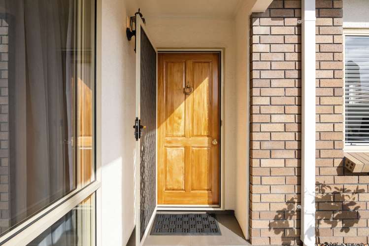 6 Longford Court_2