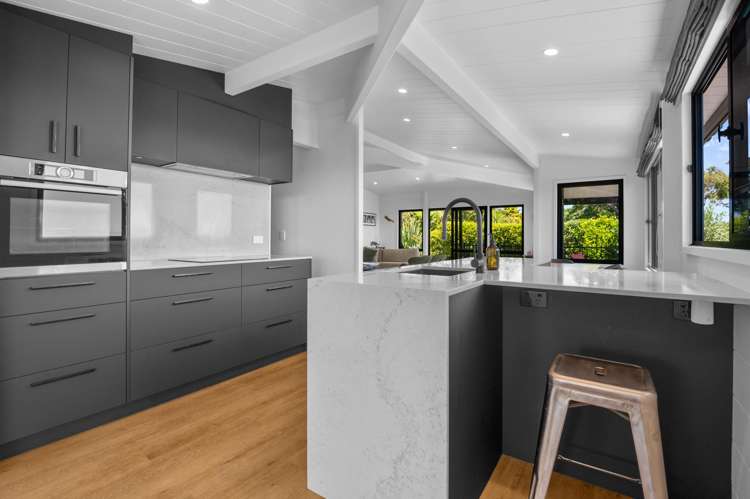 49 Coromandel Road Sandy Bay_10