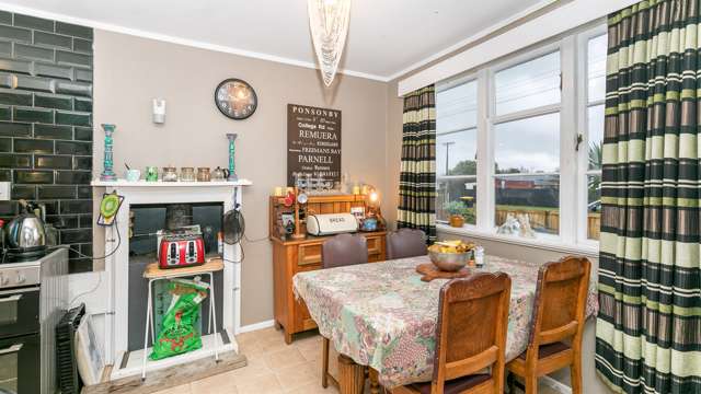 35 Junction Road Paeroa_4