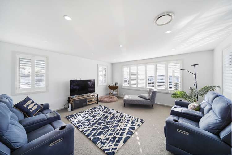 6 Giarni Place Karaka_17