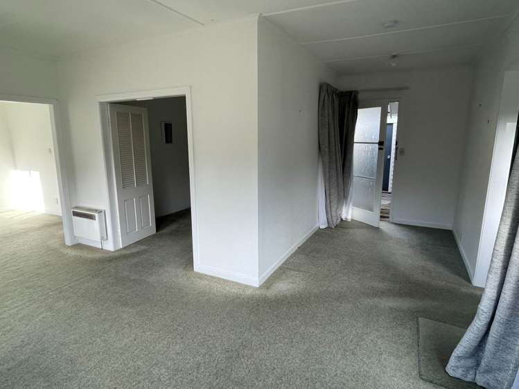 6 Gray Crescent Torbay_4