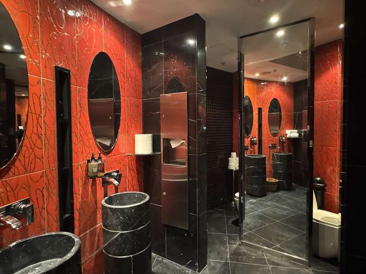 2 Queen Street Northcote Point_6
