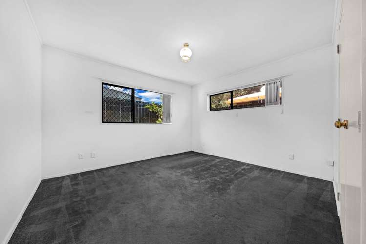2/69 Victoria Road Papatoetoe_21