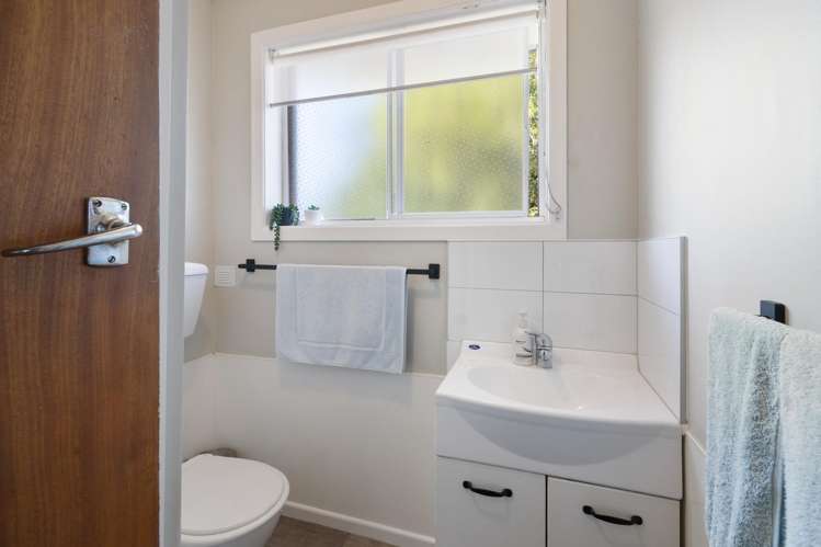 1,2,3/112 Roy Street Palmerston North_8