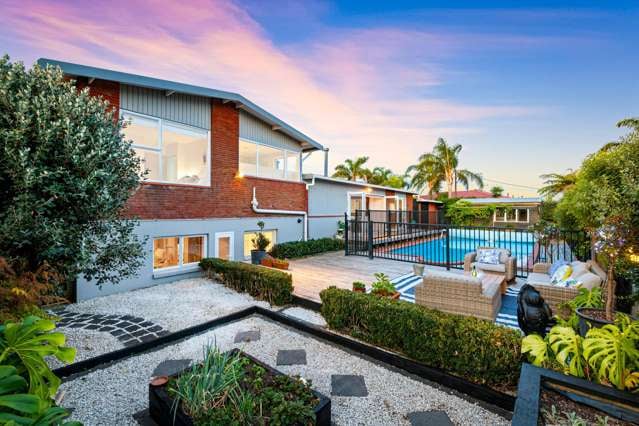 Family Dream Home With A Pool