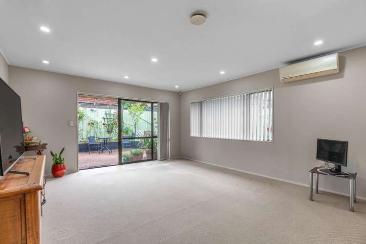 2/6 Arthur Road Hillpark_6