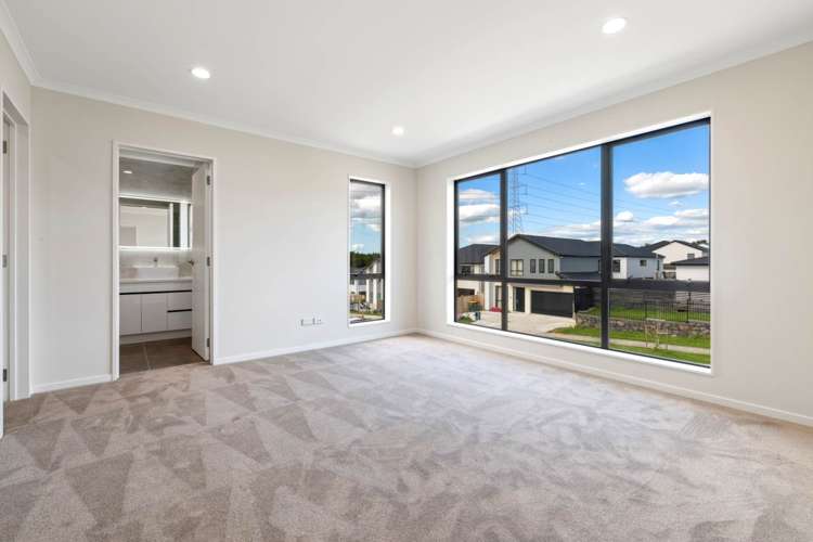 1 Ballyliffin Drive Flat Bush_10