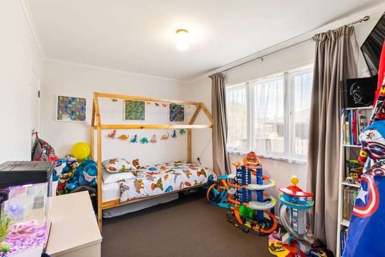 10 Shirley Avenue Papakura_9