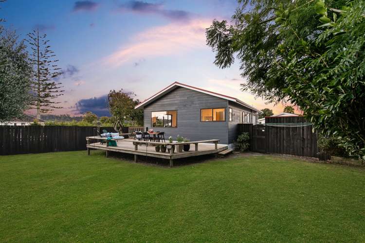 2/42 Lancaster Road Beach Haven_12