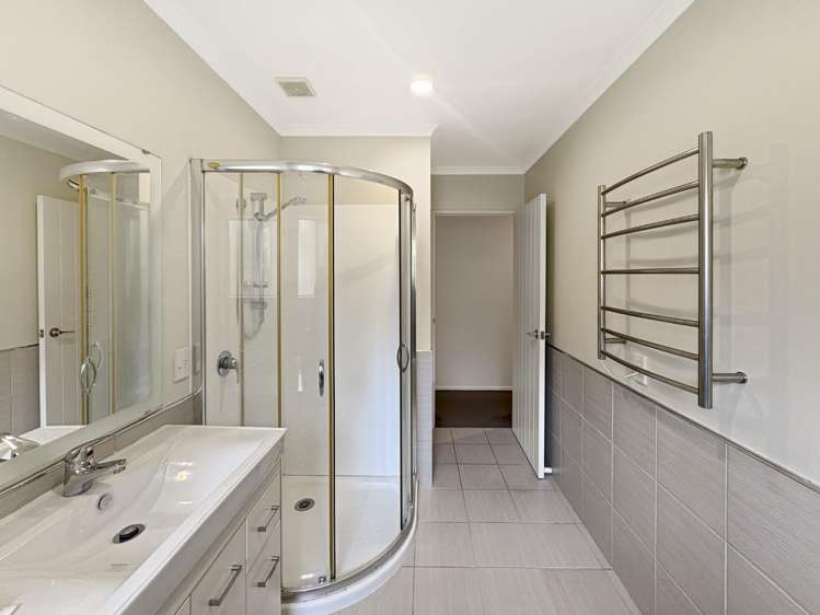 29 Nikau Street 1230_20