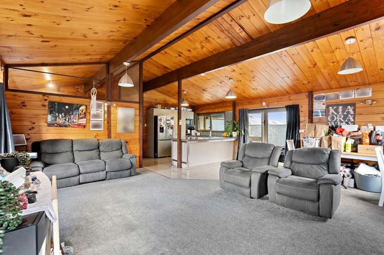 56 Makora Road_3