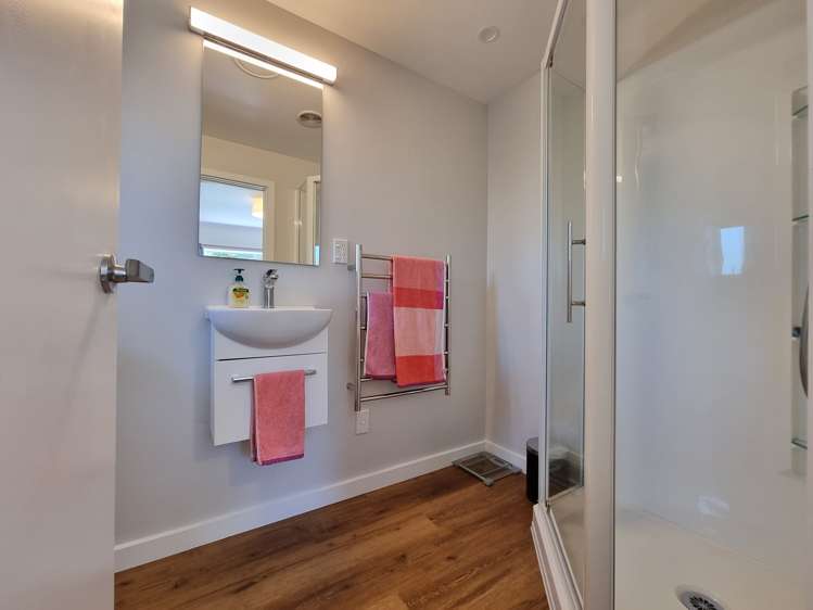 12 Jamieson Road Karoro_11