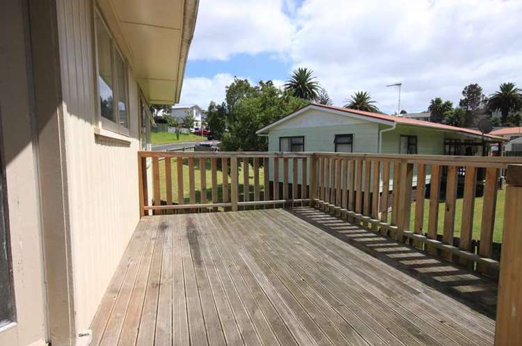 1/117 Aranui Road Mount Wellington_10