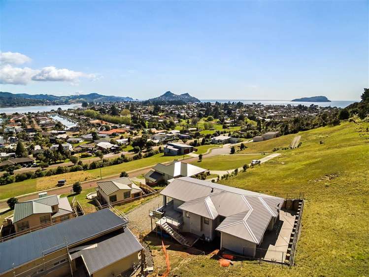 42 Panorama Parade Pauanui_0