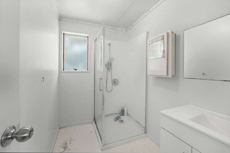 12 Luke Street Brookfield_5