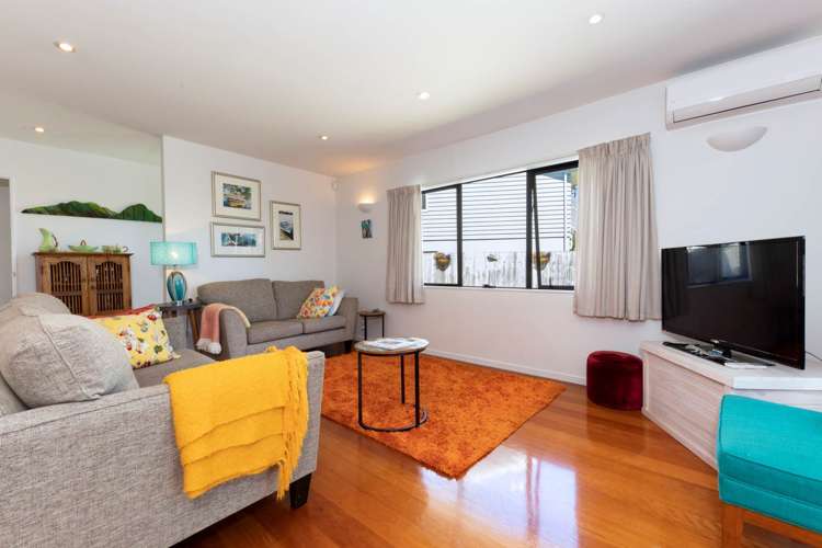 82d Woodglen Road Glen Eden_9