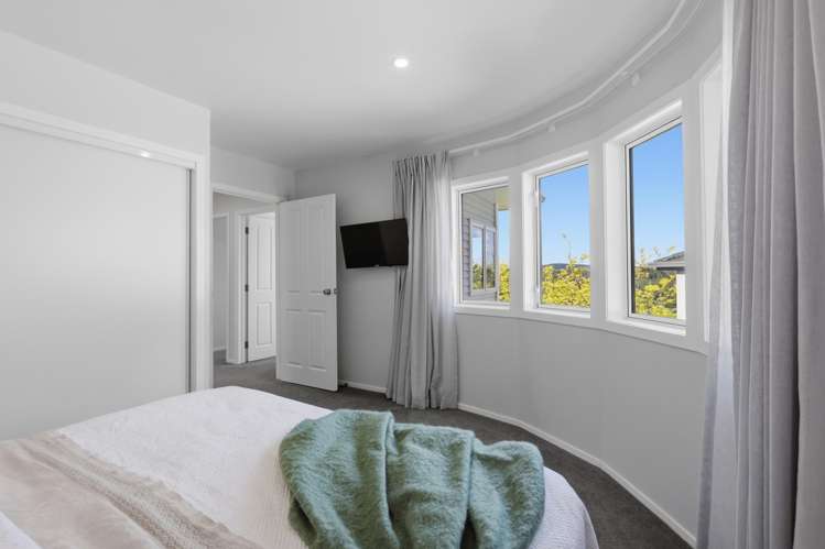 129 West Hoe Heights Orewa_13