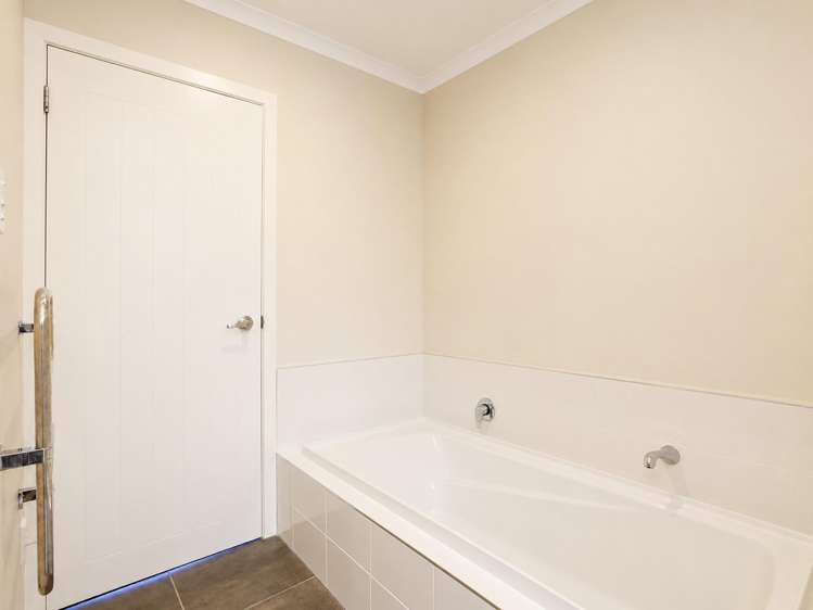 41 Stan Heather Drive Glenview_16