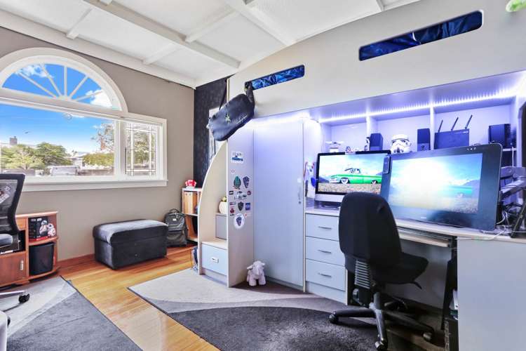 6 Kowhatu Road One Tree Hill_10