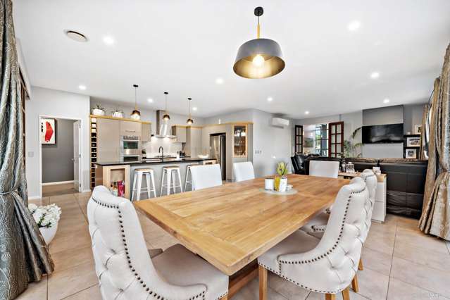 31 Pine Harbour Parade Beachlands_2