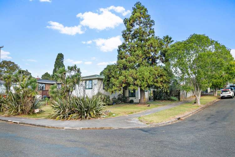 23 Dundale Avenue Blockhouse Bay_1