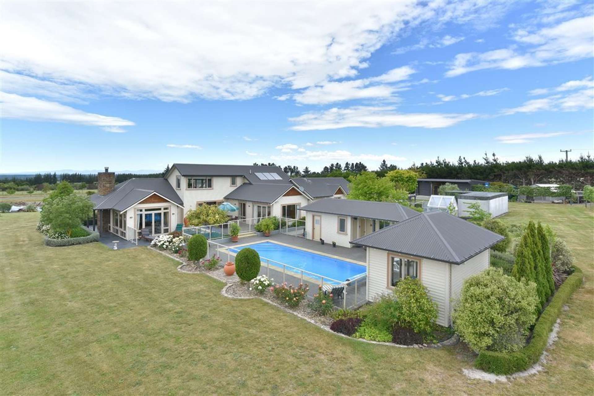 121e Mcleods Road Sefton_0