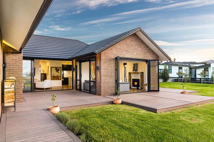 27 Church View Road Waiau Pa_18