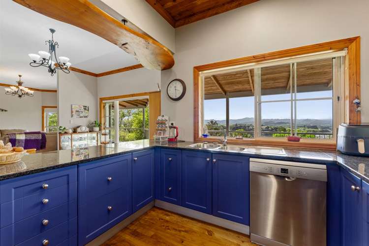 1228 Sandspit Road Sandspit_6