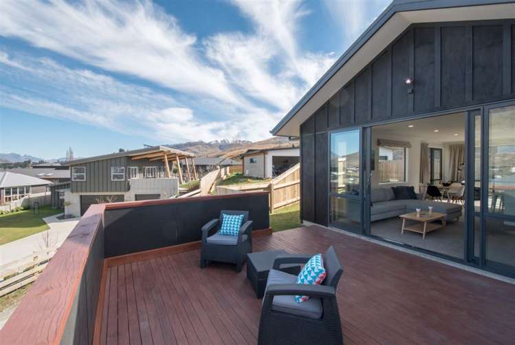 19 Oxfordshire Avenue Lower Shotover_14